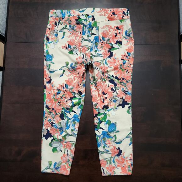 Chico's Tropical Print Pull-On Ankle Jegging Size Chico's 3R/US 16R - Picture 5 of 5